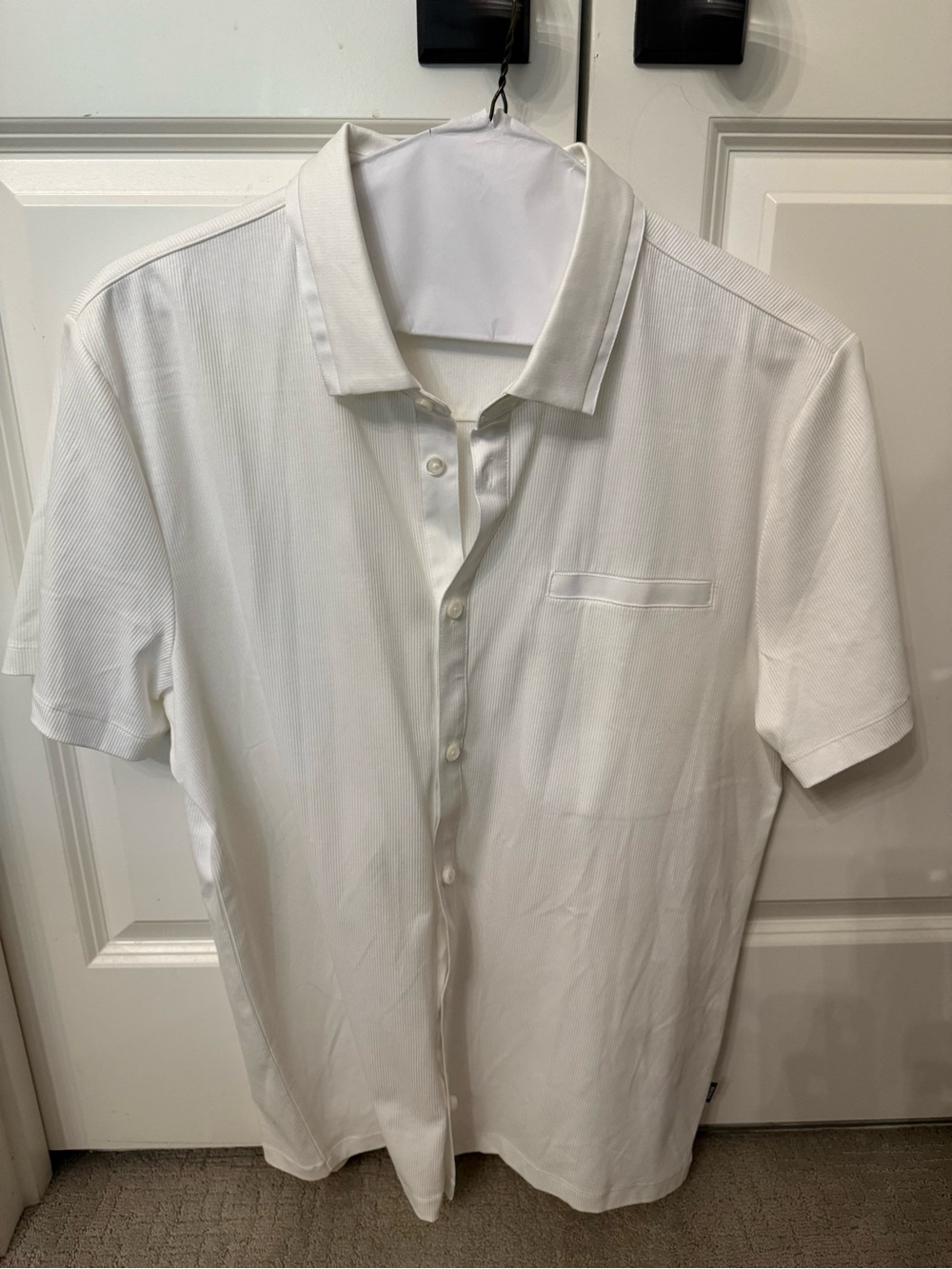 Hugo Boss White Short-Sleeve Button-Down Shirt